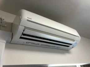 エアコンクリーニング 東芝製RAS-281GRS（W） 2014年製｜おそうじ本舗三郷南店