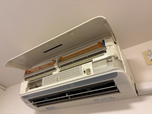 ロボエアコン